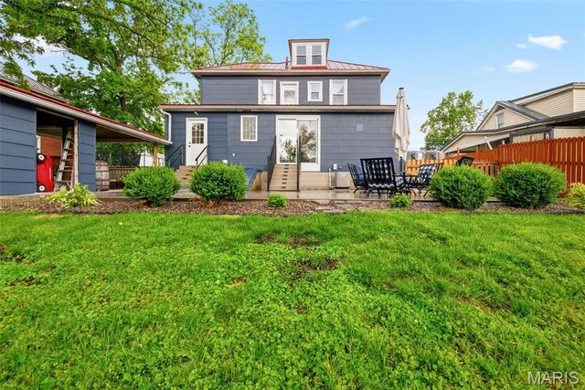 921 W 5th Street, Washington, MO 63090