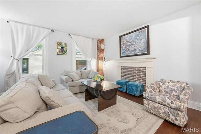 921 W 5th Street, Washington, MO 63090