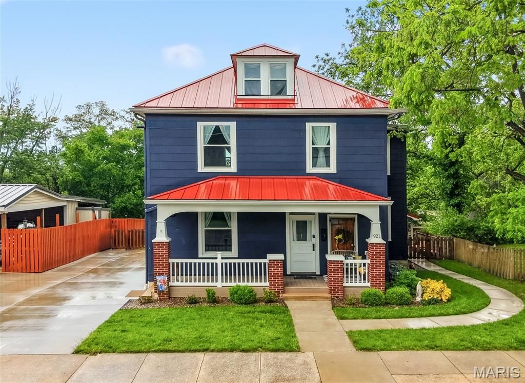 921 W 5th Street, Washington, MO 63090