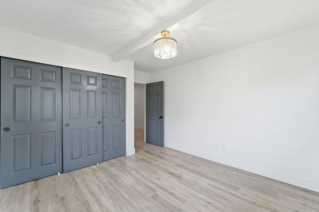 2141 Scenic Dr, Modesto, CA 95355