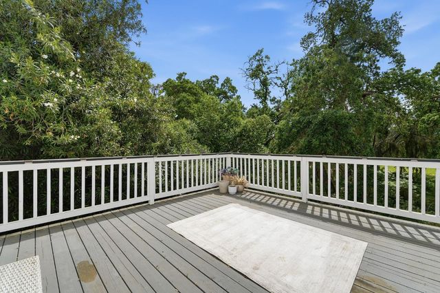 2141 Scenic Dr, Modesto, CA 95355