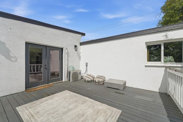 2141 Scenic Dr, Modesto, CA 95355