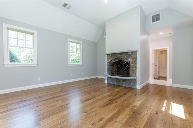 130 Summer St, Weston, MA 02493