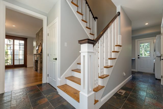 130 Summer St, Weston, MA 02493