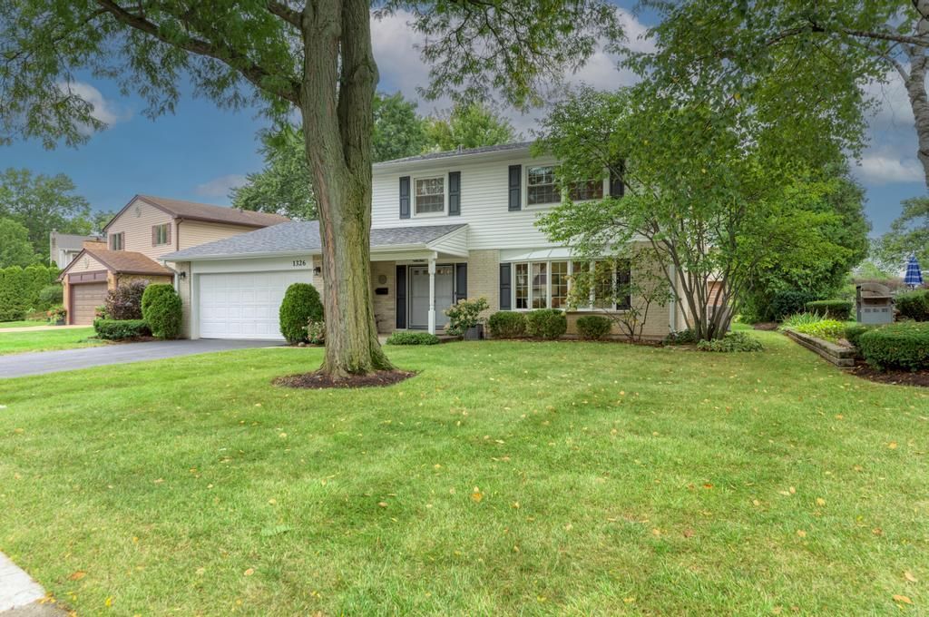 1326 S Fernandez Avenue, Arlington Heights, IL 60005 — photo 2