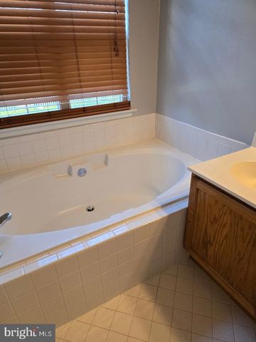 1824 BARRINGTON CT, Bowie, MD 20721