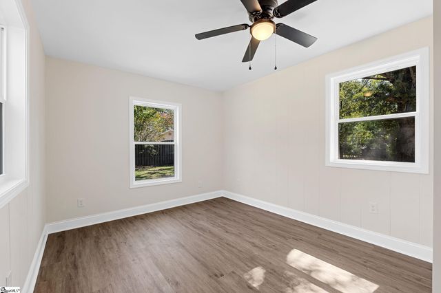 11 Willow Springs Drive, Greenville, SC 29607