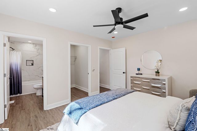 11 Willow Springs Drive, Greenville, SC 29607