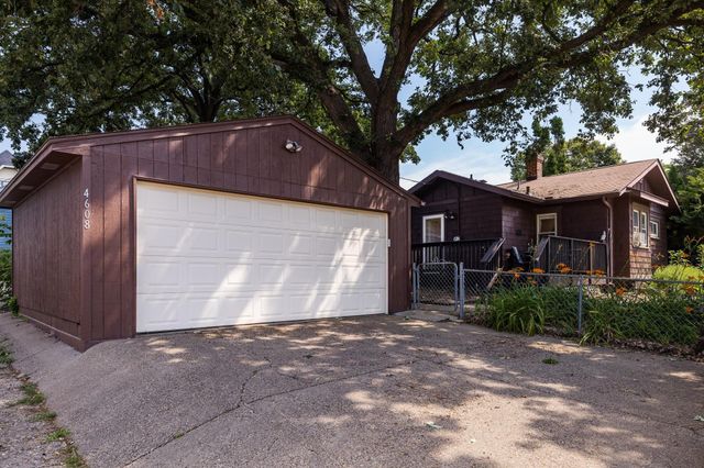 4608 36th Avenue S, Minneapolis, MN 55406