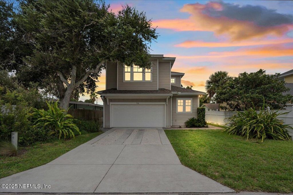 714 S 4TH Street, Jacksonville Beach, FL 32250