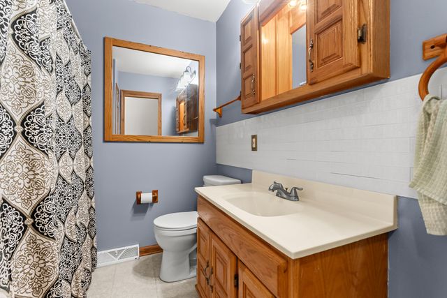 9403 Organdy Street, Portage City, MI 49002