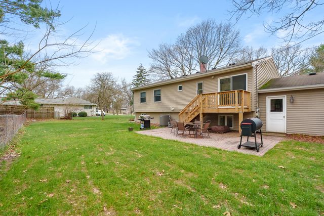 9403 Organdy Street, Portage City, MI 49002