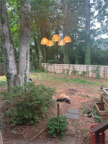 14 Country Woods Court, Greensboro, NC 27410