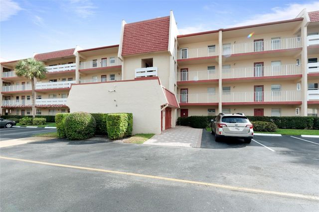 1020 Country Club Drive 206, Margate, FL 33063