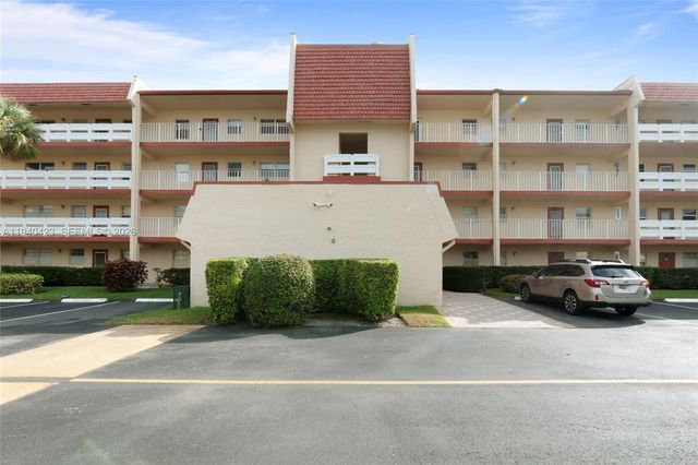 1020 Country Club Drive 206, Margate, FL 33063