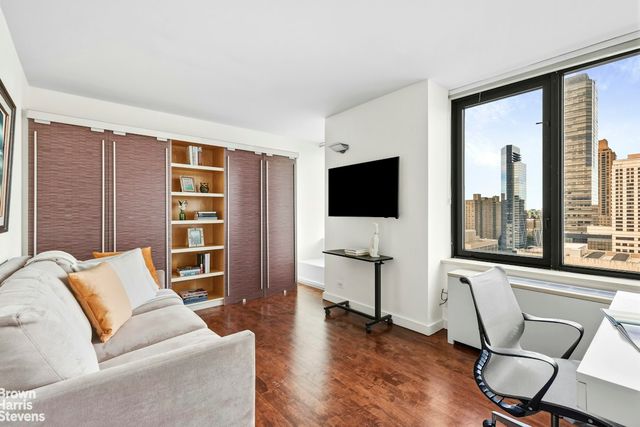 161 W 61ST Street 21EF, New York City, NY 10023