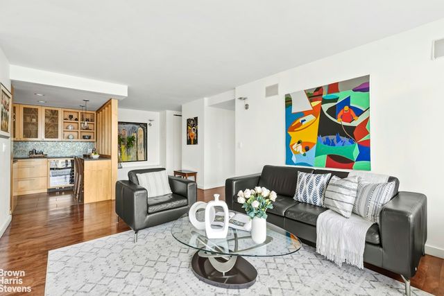 161 W 61ST Street 21EF, New York City, NY 10023