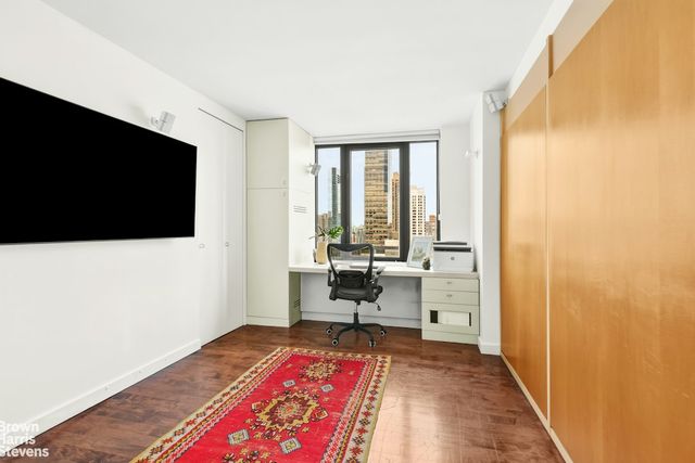 161 W 61ST Street 21EF, New York City, NY 10023