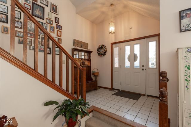 1967 Rudgate Drive, Avon, IN 46123