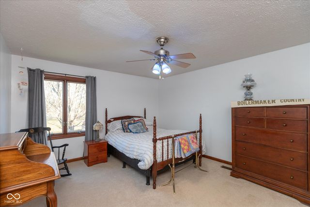 1967 Rudgate Drive, Avon, IN 46123