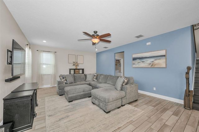 10764 PLEASANT KNOLL DRIVE, Tampa, FL 33647