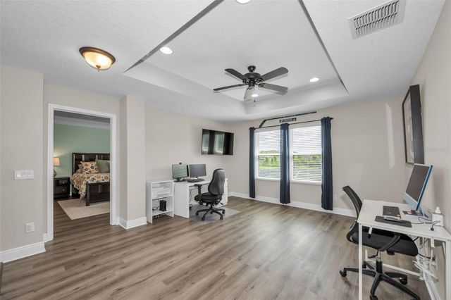 10764 PLEASANT KNOLL DRIVE, Tampa, FL 33647