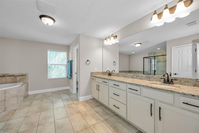 10764 PLEASANT KNOLL DRIVE, Tampa, FL 33647