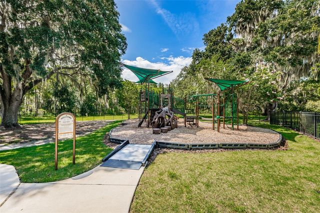 10764 PLEASANT KNOLL DRIVE, Tampa, FL 33647