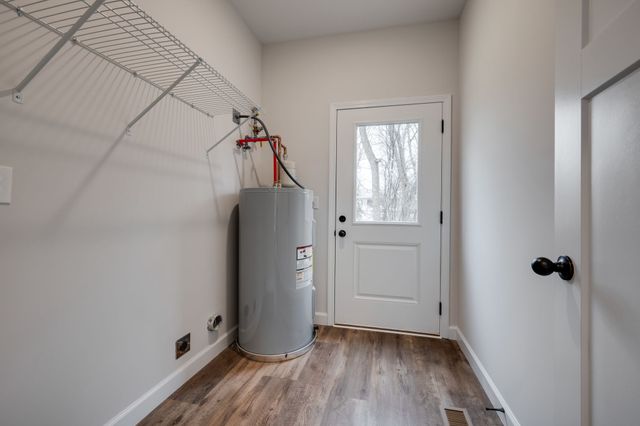 216 Church Street, White Bluff, TN 37187