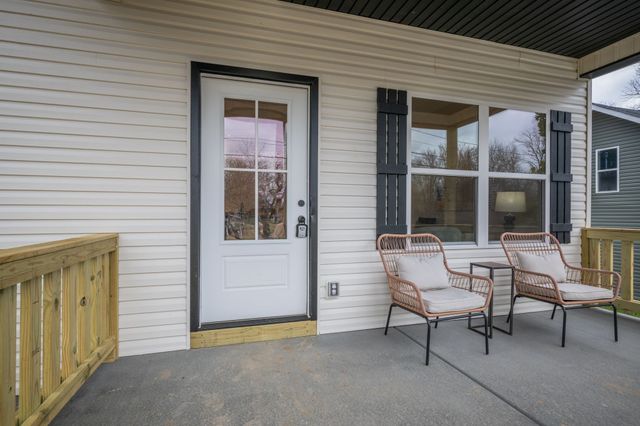 216 Church Street, White Bluff, TN 37187