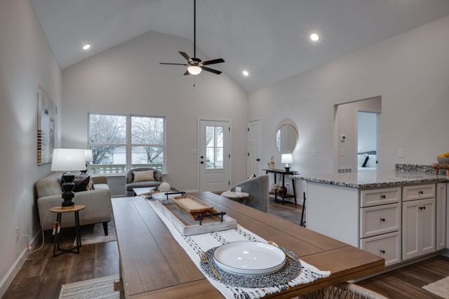 216 Church Street, White Bluff, TN 37187