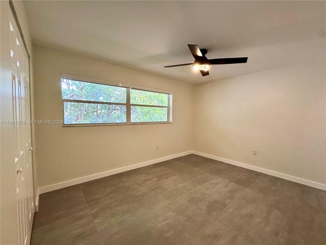 15639 SW 73rd Cir Ter 7-4, Miami, FL 33193