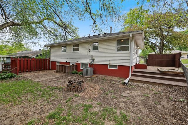 2649 11th Avenue NW, Rochester, MN 55901