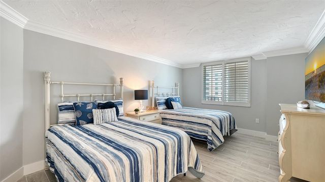 5880 MIDNIGHT PASS ROAD 907, Sarasota, FL 34242