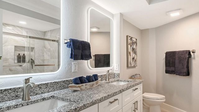 5880 MIDNIGHT PASS ROAD 907, Sarasota, FL 34242