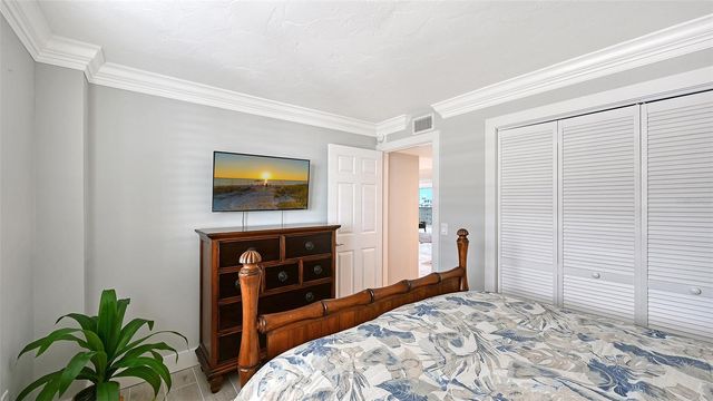 5880 MIDNIGHT PASS ROAD 907, Sarasota, FL 34242