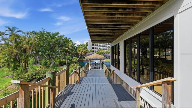5880 MIDNIGHT PASS ROAD 907, Sarasota, FL 34242