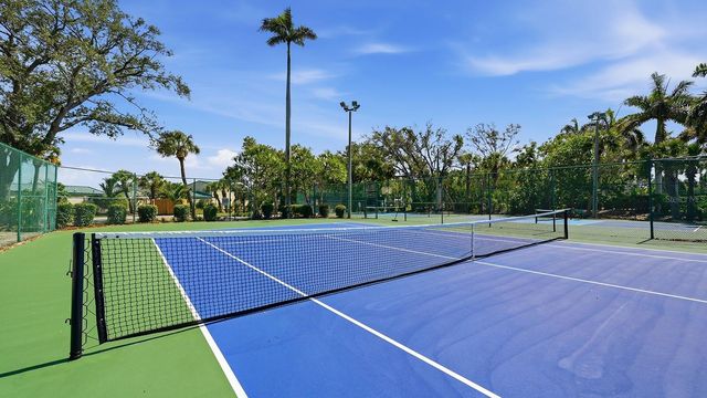 5880 MIDNIGHT PASS ROAD 907, Sarasota, FL 34242