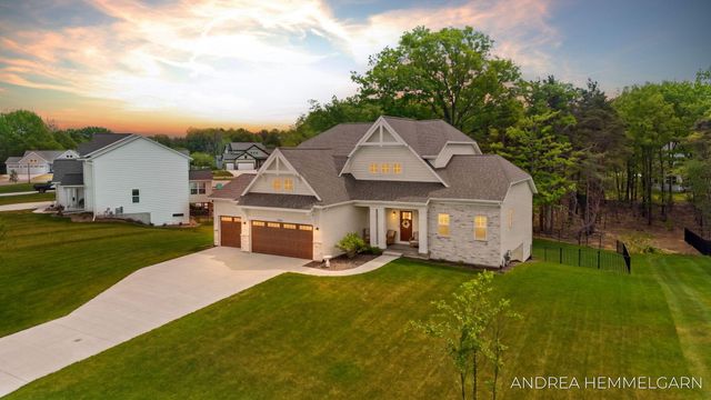 3090 Thornbury Drive, Holland, MI 49424