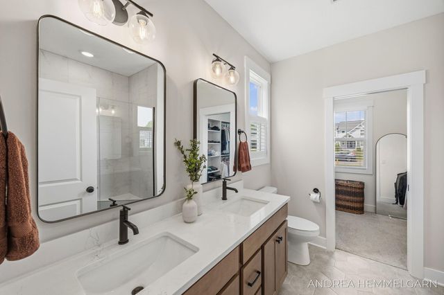 3090 Thornbury Drive, Holland, MI 49424