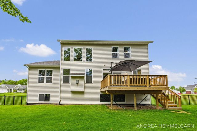 3090 Thornbury Drive, Holland, MI 49424