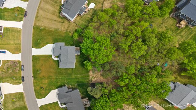 3090 Thornbury Drive, Holland, MI 49424