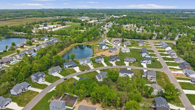 3090 Thornbury Drive, Holland, MI 49424