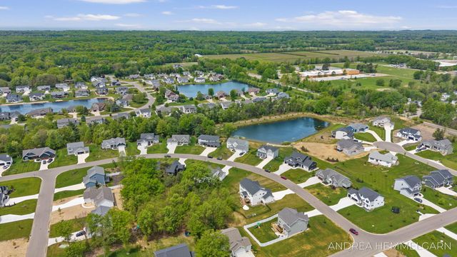 3090 Thornbury Drive, Holland, MI 49424