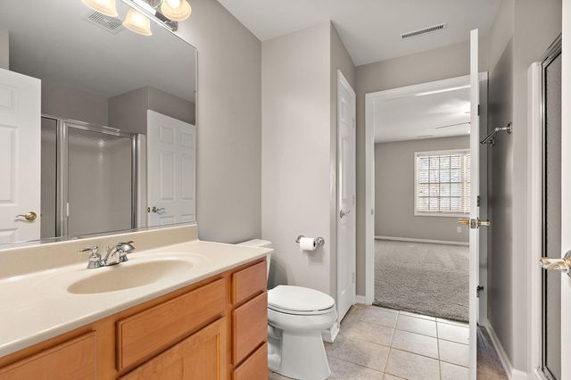 10404 White Oak Lane 2a, Munster, IN 46321