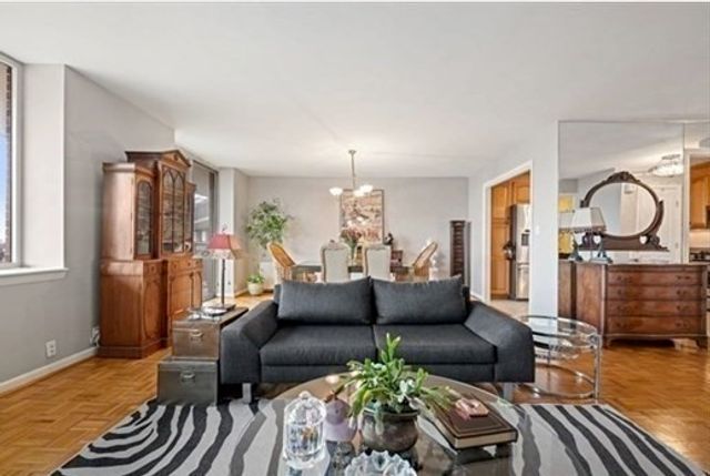 280 Boylston Street 908, Newton, MA 02467