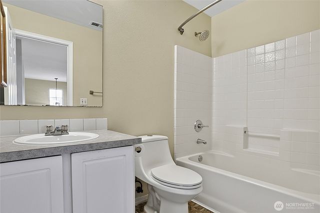 6112 71st Avenue Ct W, University Place, WA 98467