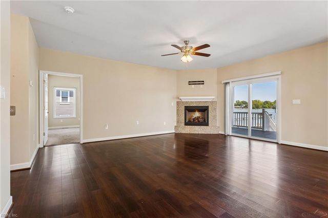 544 River ST, Hampton, VA 23669