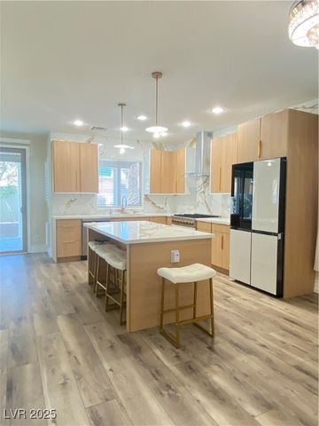 172 Tall Ruff Drive, Las Vegas, NV 89148