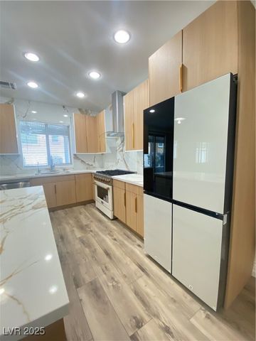 172 Tall Ruff Drive, Las Vegas, NV 89148